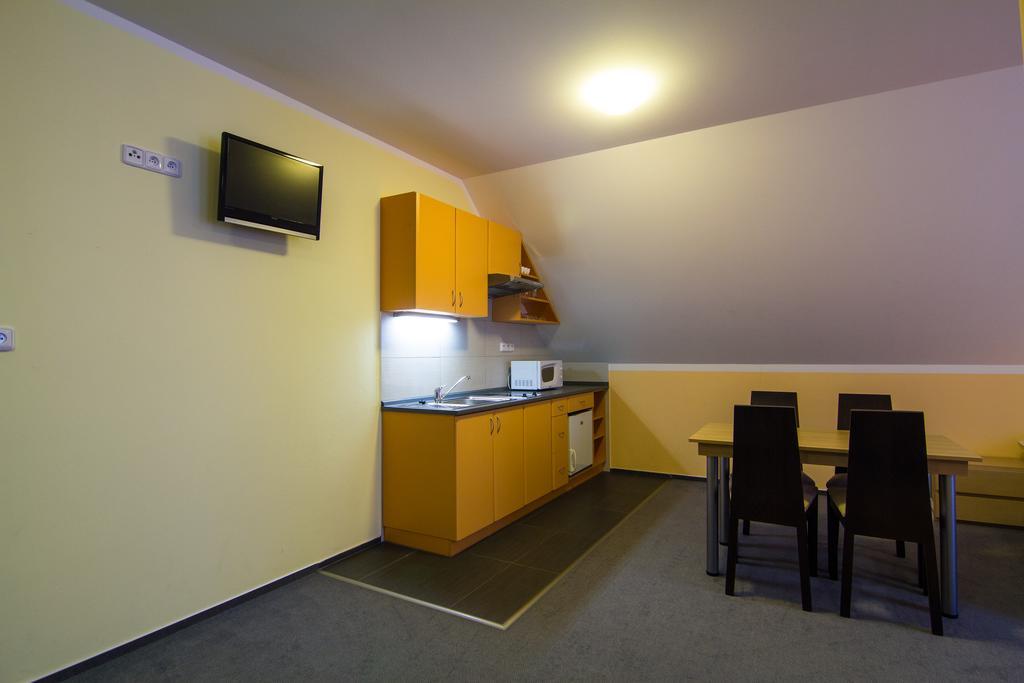 Apartment Apartmany Sport With Garage *